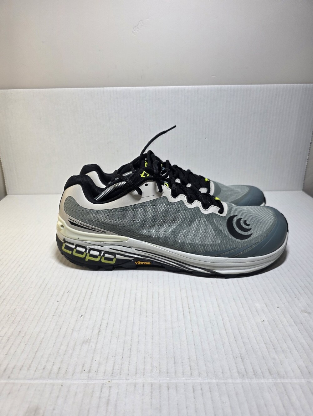 Topo MTN Racer 2 Trail Running Shoes Sneakers US Size 13 Men's Bone/Black